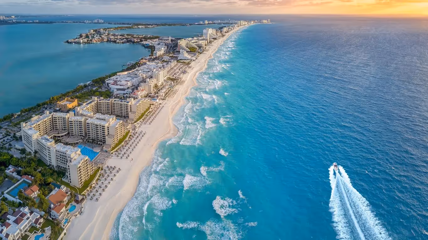 Cancun background
